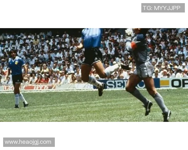 上帝之手与马拉多纳如何改变足球历史的瞬间解析